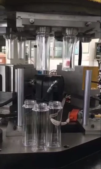 Vollautomatische Hochgeschwindigkeits-Kunststoffblasformmaschine IBM PCTG Tritan Sk Sportwasserflasche Einstufige Kunststoffspritz-Streckblasformmaschine